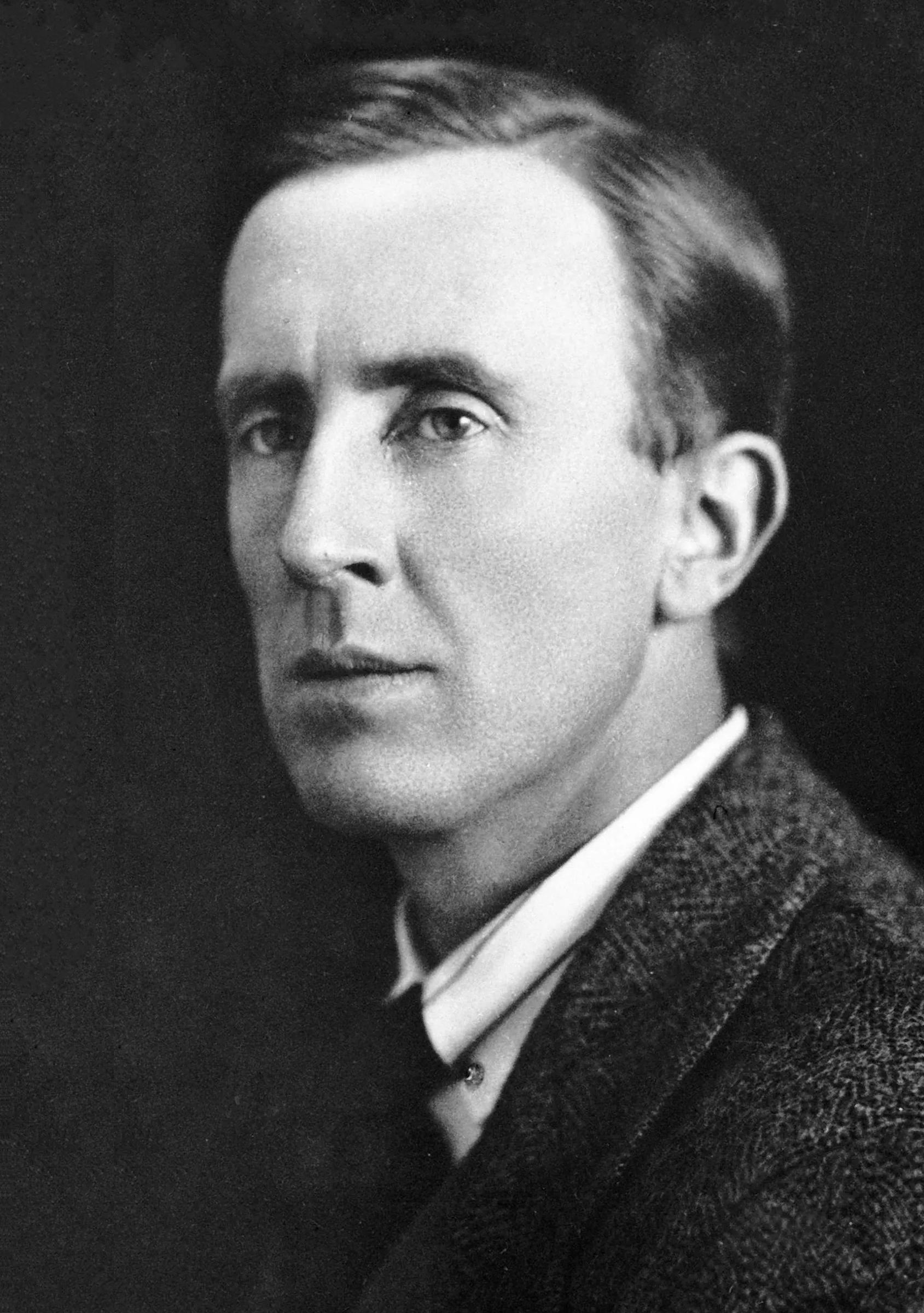 J. R. R. Tolkien leta 1916